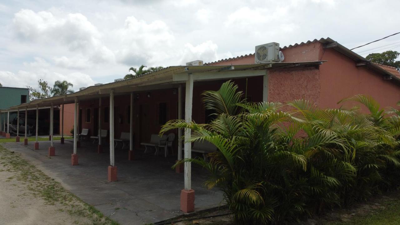 Iate Clube Rio Verde - Ilha Comprida Cananeia Ngoại thất bức ảnh
