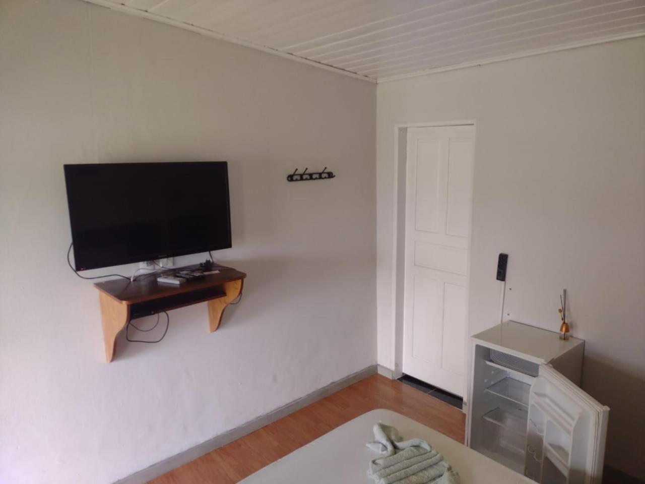 Iate Clube Rio Verde - Ilha Comprida Cananeia Ngoại thất bức ảnh